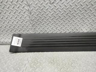 Накладка на порог левая задняя HONDA STEPWGN RK5 R20A 84201-SZW-00 2 ракурс