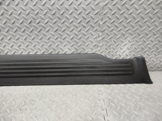 Накладка на порог левая задняя HONDA STEPWGN RK5 R20A 84201-SZW-00 3 ракурс
