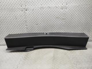 Накладка замка багажника левая HONDA WR-V DG5 L15D 8464031XX0 5 ракурс Накладка замка багажника левая HONDA WR-V DG5 L15D 8464031XX0 5 ракурс