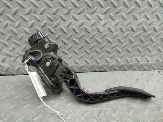 Педаль подачи топлива правая MITSUBISHI DELICA D:5 CV4W 4B11 1600A101 2 ракурс Педаль подачи топлива правая MITSUBISHI DELICA D:5 CV4W 4B11 1600A101 2 ракурс