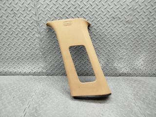 Запчасть накладка на стойку кузова правая PORSCHE CAYENNE