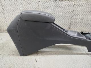 Бардачок между сиденьями HONDA WR-V DG5 L15D 83400-31X-T111-M1 3 ракурс Бардачок между сиденьями HONDA WR-V DG5 L15D 83400-31X-T111-M1 3 ракурс