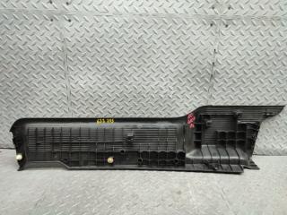 Накладка на порог правая задняя HONDA ODYSSEY RC1 K24W 84211-T6A-J01 4 ракурс Накладка на порог правая задняя HONDA ODYSSEY RC1 K24W 84211-T6A-J01 4 ракурс