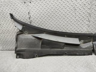 Планка под дворники MAZDA TRIBUTE EP3W E110 50 7S0 2 ракурс