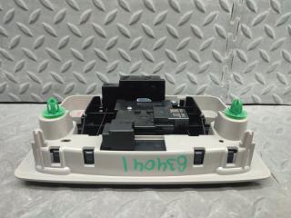 Плафон HONDA WR-V DG5 L15D 8A480-T24-Y011-M1 5 ракурс Плафон HONDA WR-V DG5 L15D 8A480-T24-Y011-M1 5 ракурс