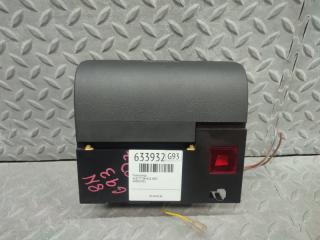 Пепельница AUDI TT 8N AUQ 8N0857951 1 ракурс