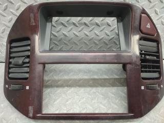 Консоль магнитофона MITSUBISHI PAJERO V65W 6G74 GDI MR456370 5 ракурс