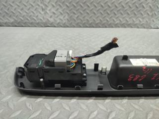 Блок упр. стеклоподьемниками левый передний HONDA STEPWGN RK2 R20A 35760-SZW-J11 5 ракурс