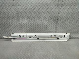 Накладка на крыло правая задняя NISSAN SERENA GFC27 MR20DD 5 ракурс