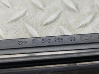 Щетка стеклоочистителя VOLKSWAGEN TIGUAN 5N CAW 5N2955409 4 ракурс