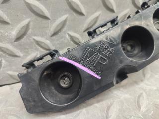 Крепеж бампера правый передний SUBARU STELLA LA100F 52115-B2280 2 ракурс