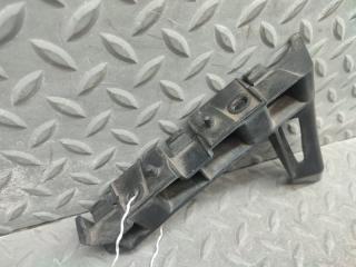 Крепеж бампера правый передний AUDI TT 8J CES 8J0807184B 3 ракурс