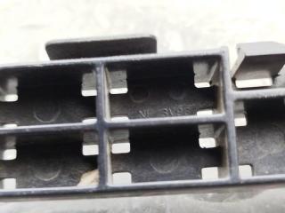 Крепеж бампера правый задний HONDA STEPWGN RK5 R20A NF3V9G 5 ракурс