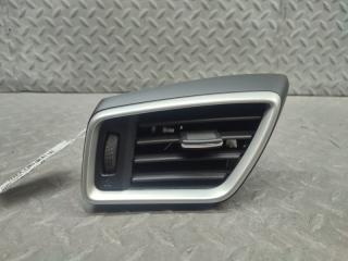 Дуйки правые передние NISSAN X-TRAIL HNT32 MR20DD 687614BA0A 1 ракурс