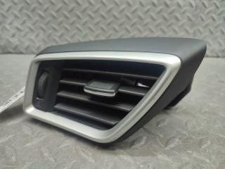 Дуйки правые передние NISSAN X-TRAIL HNT32 MR20DD 687614BA0A 2 ракурс