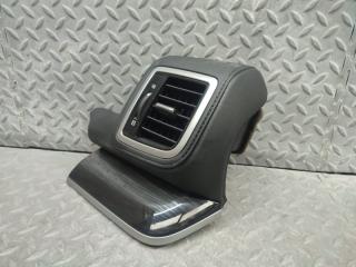 Дуйки правые передние HONDA ODYSSEY RC1 K24W 77104-6A-00 2 ракурс