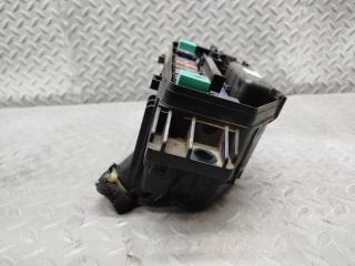 Блок предохранителей HONDA STEPWGN RK5 R20A 4 ракурс