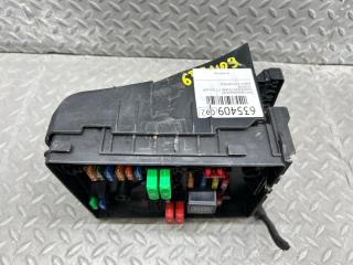Блок предохранителей VOLKSWAGEN TOURAN 1T2 BLG 1E280508 2 ракурс