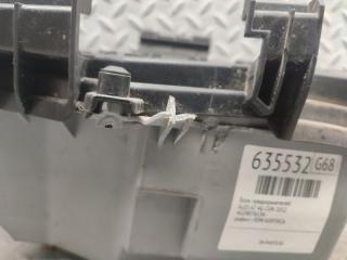 Блок предохранителей AUDI A7 4G CGW 4G2907613A 3 ракурс