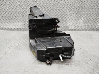 Блок предохранителей TOYOTA CROWN GWS204 2GR-FSE 82662-30830 3 ракурс