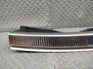 Накладка замка багажника AUDI A7 4G CGW 4G8863471 2 ракурс
