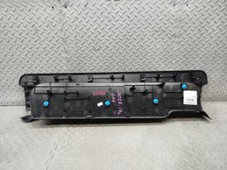 Накладка на порог левая задняя NISSAN SERENA GFC27 MR20DD 769535TA0A 4 ракурс