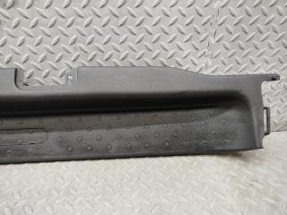 Накладка на порог правая передняя NISSAN SERENA GFC27 MR20DD 76950CY000 3 ракурс