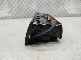 Дуйки правые AUDI A4 8K2 CAB 8T2820951C 5 ракурс Дуйки правые AUDI A4 8K2 CAB 8T2820951C 5 ракурс