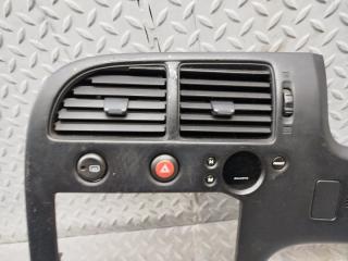Консоль магнитофона NISSAN SKYLINE ENR33 RB25DE 68260 15U00 2 ракурс