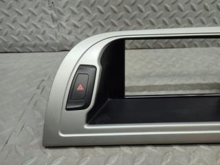 Консоль магнитофона AUDI A4 8K2 CAB 8K2857185F 4 ракурс Консоль магнитофона AUDI A4 8K2 CAB 8K2857185F 4 ракурс