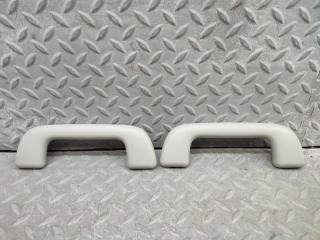 Ручка в салоне TOYOTA AVENSIS ZRT272 3ZR-FAE 74610-05130 2 ракурс