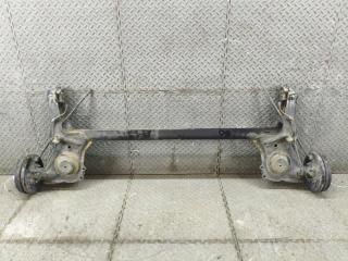 Балка подвески задняя TOYOTA PASSO KGC10 1KR-FE 1 ракурс Балка подвески задняя TOYOTA PASSO KGC10 1KR-FE 1 ракурс