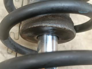 Стойка правая передняя SUZUKI CERVO HG21S K6A 41601-66K80 3 ракурс