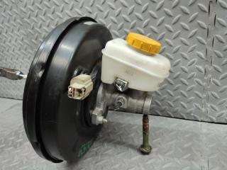 Главный тормозной цилиндр TOYOTA GR86 ZN8 FA24D 24KG270 2 ракурс