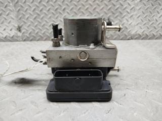 Блок abs PORSCHE CAYMAN 981 MA123 98135575502 4 ракурс Блок abs PORSCHE CAYMAN 981 MA123 98135575502 4 ракурс