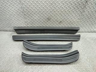 Накладка на порог NISSAN SKYLINE ENR33 RB25DE 76952-15U00 1 ракурс