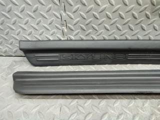 Накладка на порог NISSAN SKYLINE ENR33 RB25DE 76952-15U00 3 ракурс