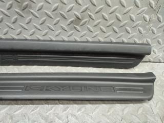 Накладка на порог NISSAN SKYLINE ENR33 RB25DE 76952-15U00 4 ракурс