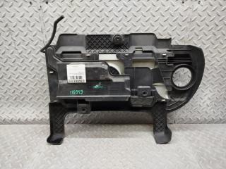 Пластиковая крышка на двс VOLKSWAGEN TOURAN 1T2 BLG 03C100925BB 2 ракурс Пластиковая крышка на двс VOLKSWAGEN TOURAN 1T2 BLG 03C100925BB 2 ракурс