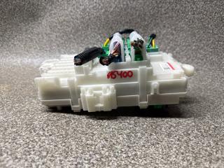 Блок предохранителей HONDA SHUTTLE GP8 LEB 7470-4722-0W 2 ракурс
