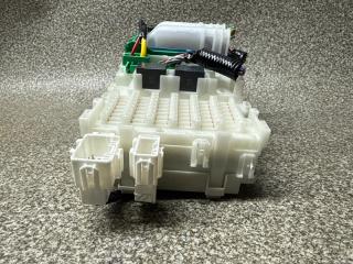 Блок предохранителей HONDA SHUTTLE GP8 LEB 7470-4722-0W 3 ракурс