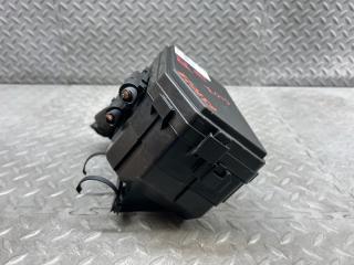 Блок предохранителей HONDA ODYSSEY RC1 K24W 2 ракурс