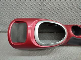 Бардачок между сиденьями NISSAN JUKE NF15 MR16DDT P13441B48000 2 ракурс Бардачок между сиденьями NISSAN JUKE NF15 MR16DDT P13441B48000 2 ракурс