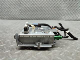 Усилитель звука AUDI A4 8K2 CAB 8T0035462 5 ракурс Усилитель звука AUDI A4 8K2 CAB 8T0035462 5 ракурс