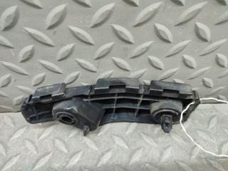 Крепеж бампера правый передний DAIHATSU TANTO L375S KF 52115-B2180 3 ракурс Крепеж бампера правый передний DAIHATSU TANTO L375S KF 52115-B2180 3 ракурс
