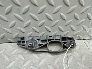 Крепеж бампера правый передний TOYOTA CROWN GRS182 3GR-FSE 2 ракурс