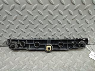 Крепеж бампера правый задний NISSAN SERENA GC27 MR20DD 85220 5TA5A 4 ракурс Крепеж бампера правый задний NISSAN SERENA GC27 MR20DD 85220 5TA5A 4 ракурс