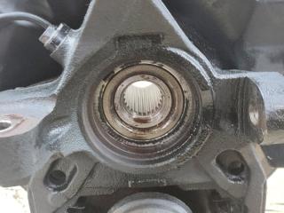 Ступица правая передняя MITSUBISHI COLT Z21A 4A90 5 ракурс