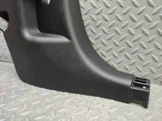 Накладка на стойку кузова правая передняя NISSAN NOTE E13 HR12DE 669006XJ0A 3 ракурс Накладка на стойку кузова правая передняя NISSAN NOTE E13 HR12DE 669006XJ0A 3 ракурс