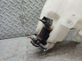 Бачок стеклоомывателя NISSAN SERENA HC27 HR12DE 3 ракурс